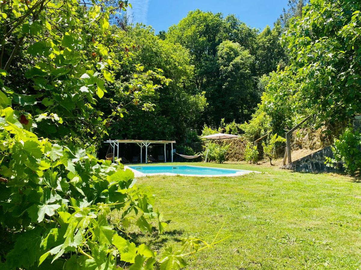 Land Of Deveza - Tiny Houses São Pedro do Sul Exterior foto